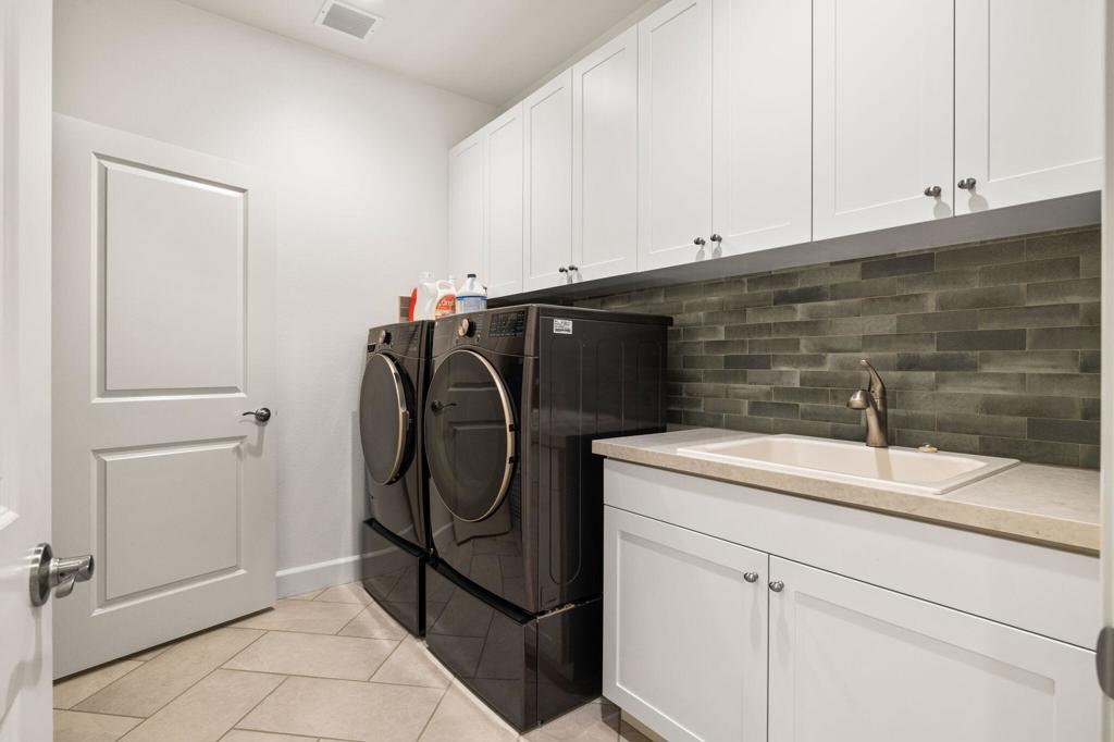 80335 Segovia View Way Property Photo 25