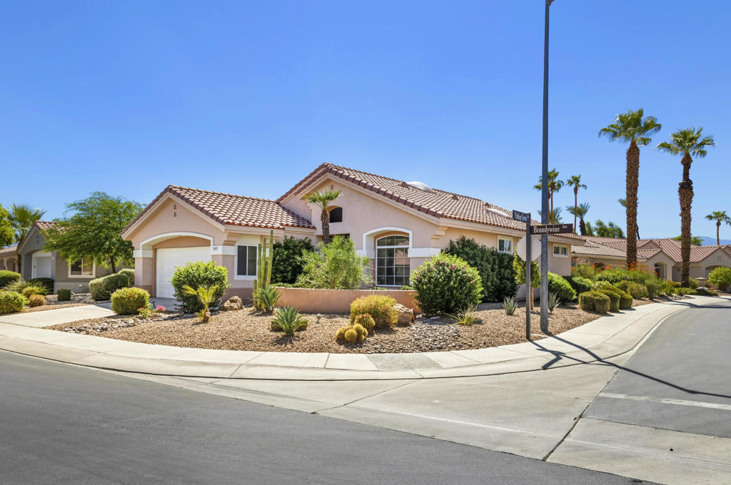 38781 Brandywine Avenue Property Photo 1