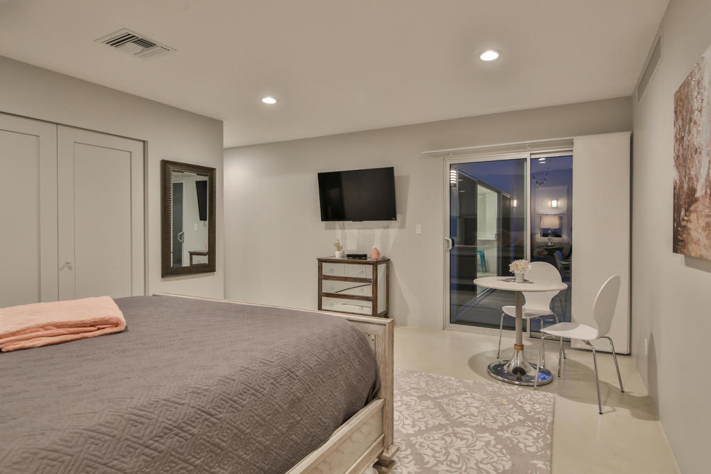 47956 Silver Spur Trail Property Photo 37