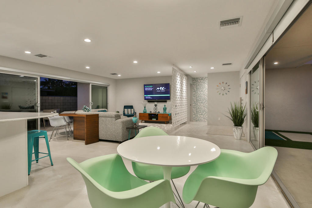 47956 Silver Spur Trail Property Photo 45