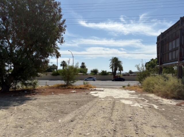 53175 Cesar Chavez Street Property Photo 3