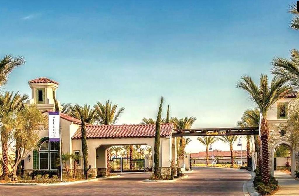 43835 Mezzelune Way Property Photo 1