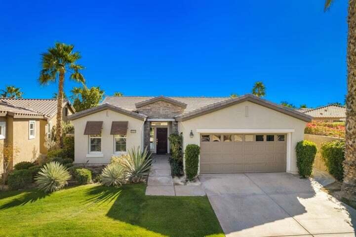 60636 Desert Shadows Drive Property Photo 10