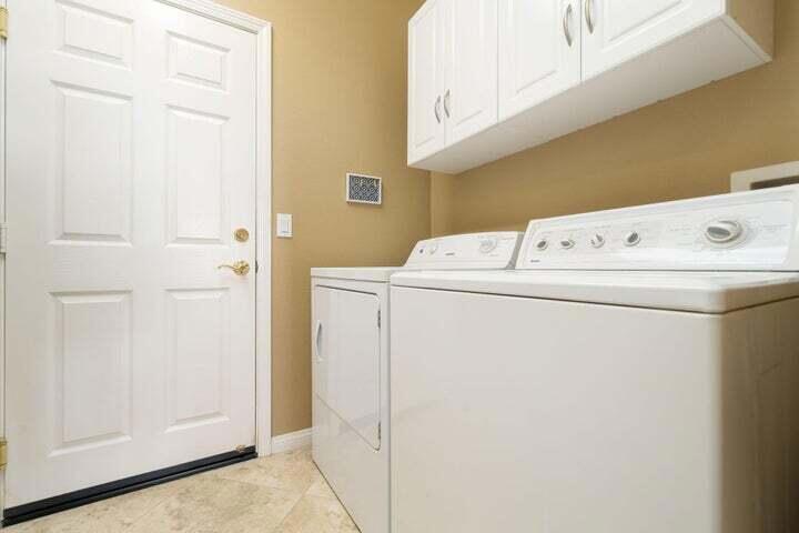 60636 Desert Shadows Drive Property Photo 13