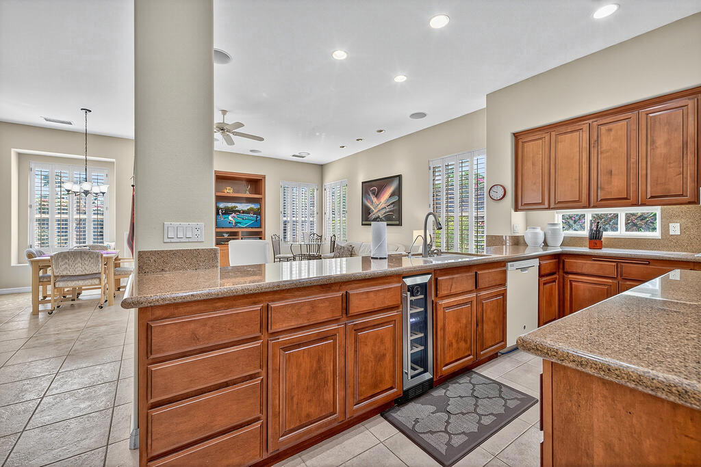4 Milano Circle Property Photo 25