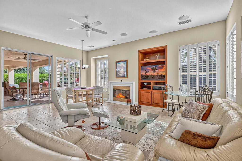4 Milano Circle Property Photo 27