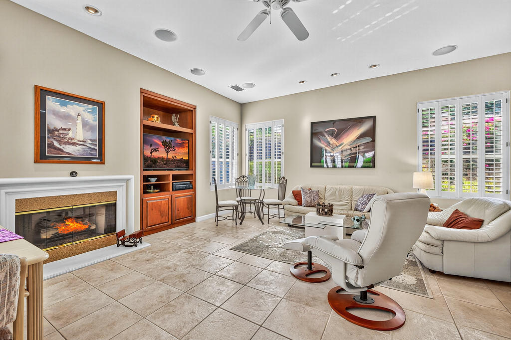 4 Milano Circle Property Photo 28