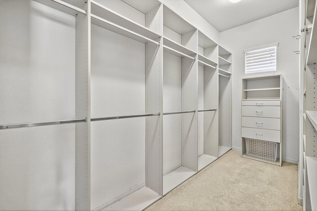 4 Milano Circle Property Photo 34