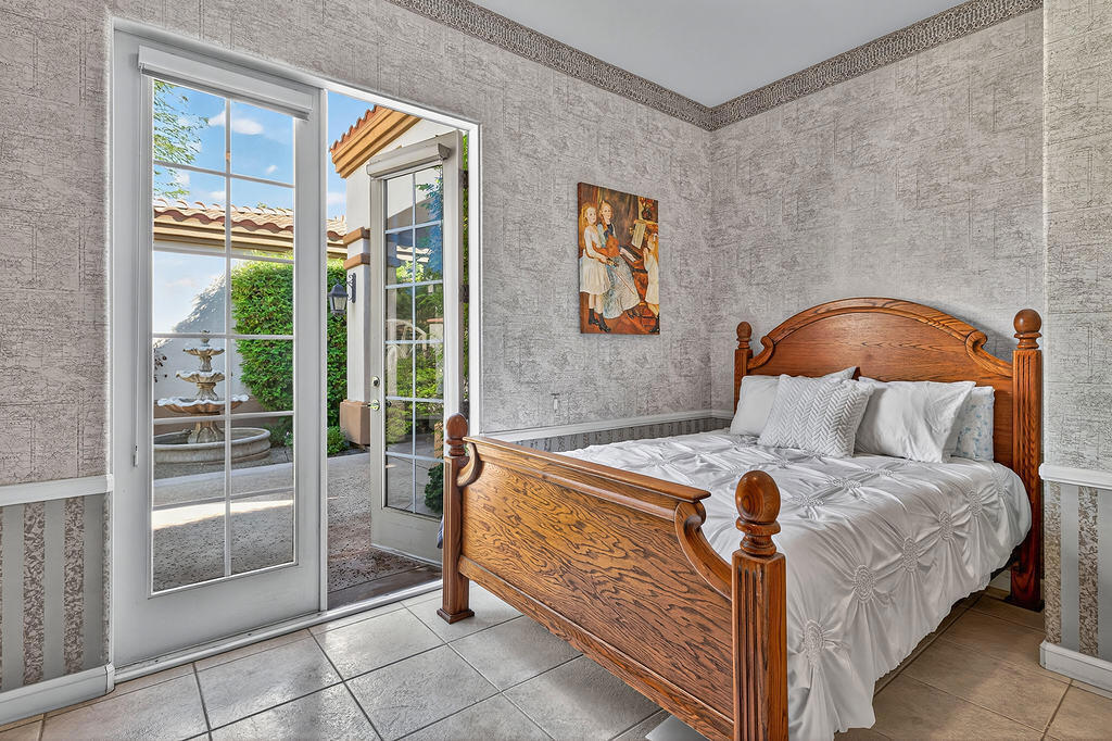 4 Milano Circle Property Photo 37