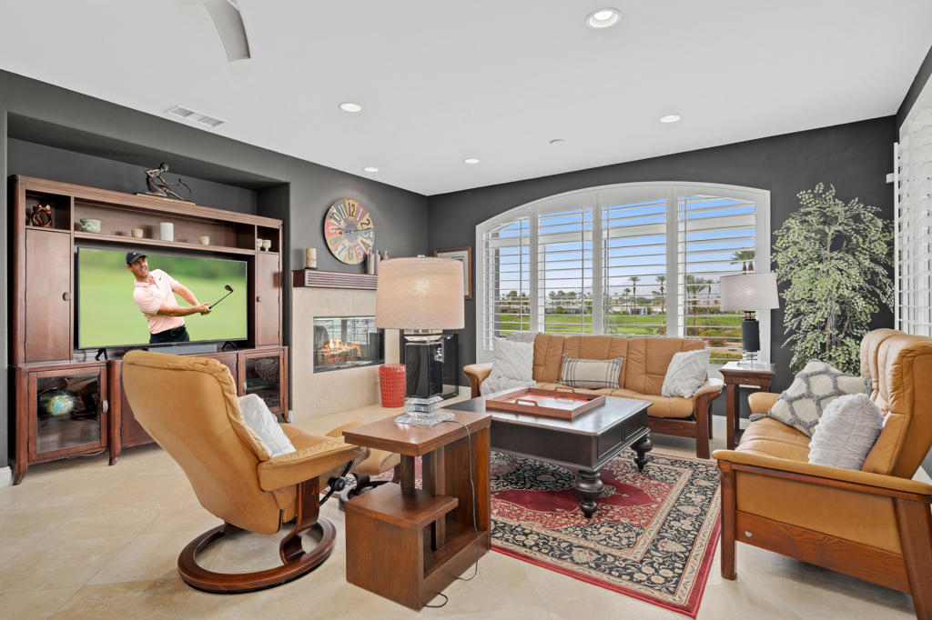 80287 Via Tesoro Property Photo 12