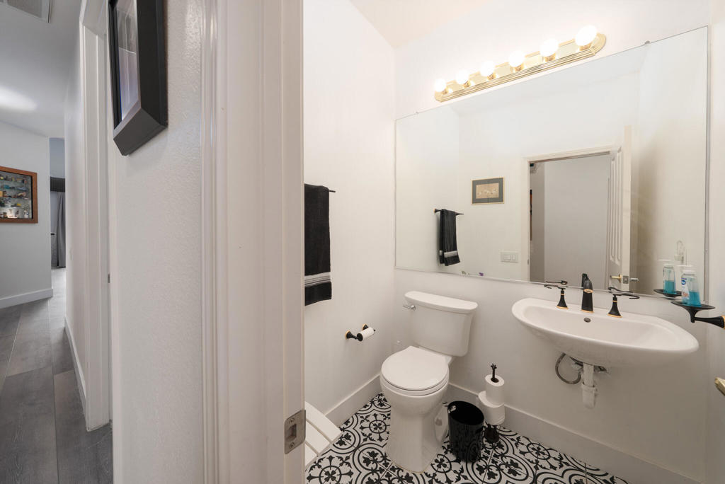 29581 W Laguna Drive Property Photo 21