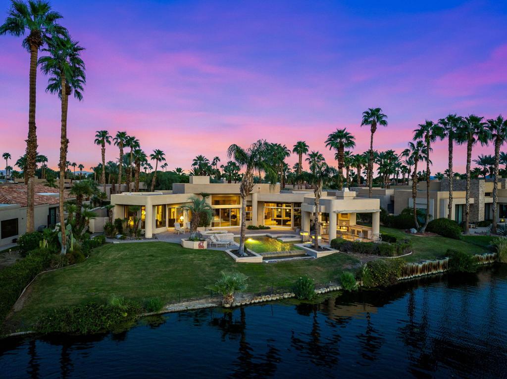 55525 Cherry Hills Drive Property Photo 1