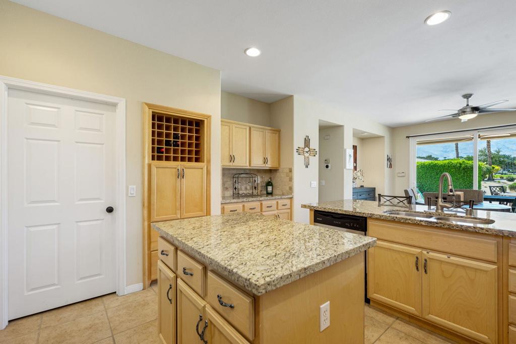 60661 Juniper Lane Property Photo 19