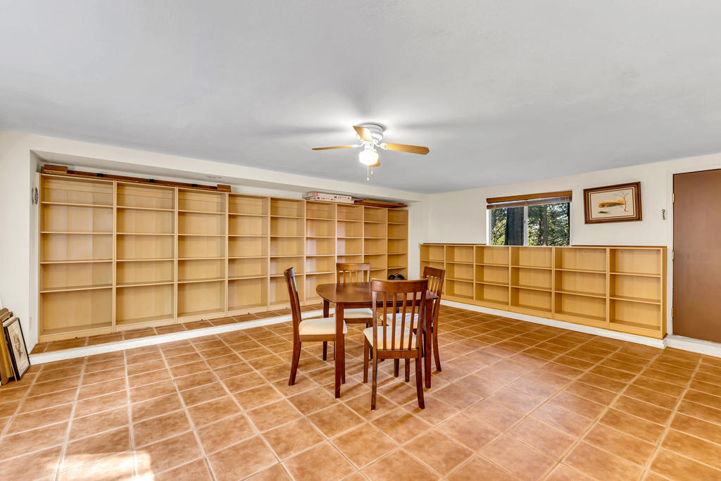 52680 Pine Ridge Road Property Photo 46