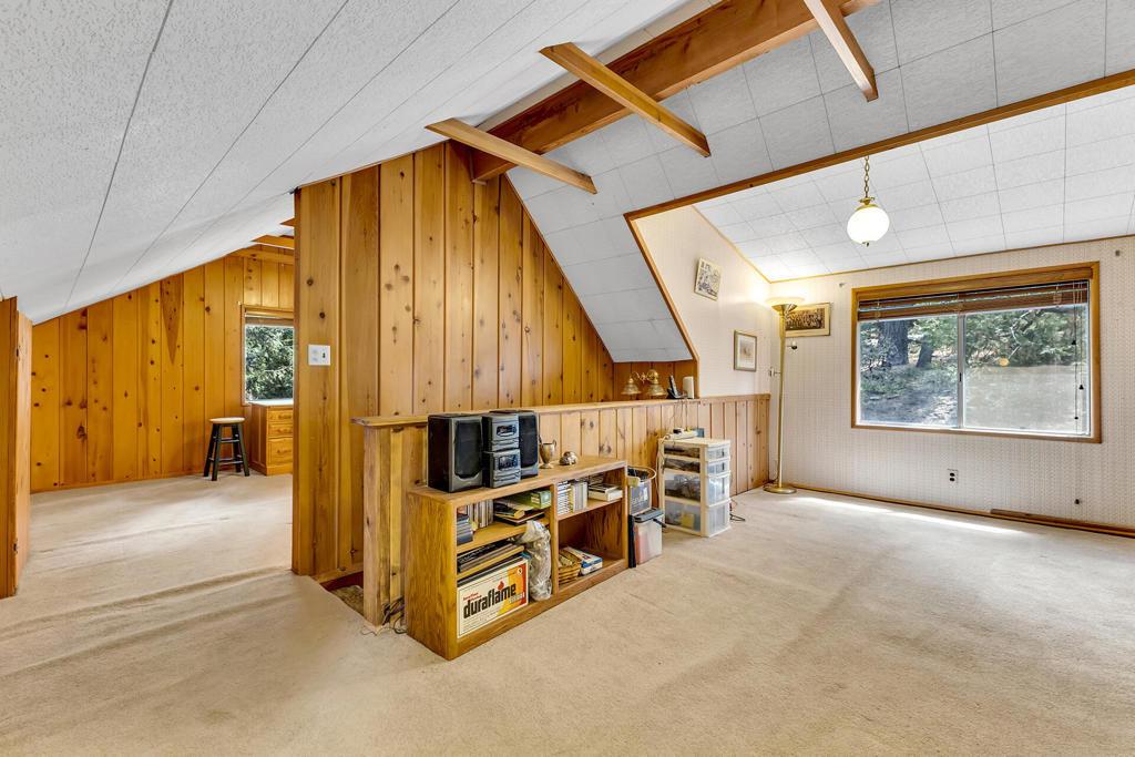 52680 Pine Ridge Road Property Photo 51