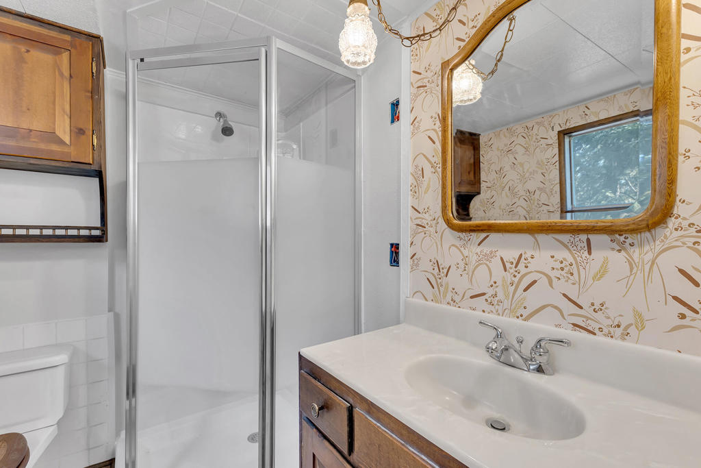 52680 Pine Ridge Road Property Photo 55