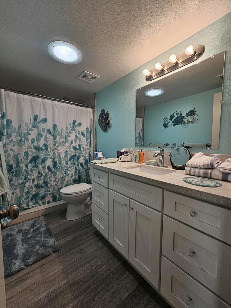 1333 Sunflower Circle N Property Photo 1