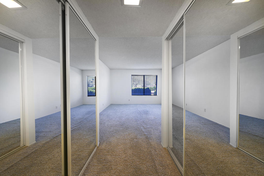 1407 N Sunrise Way 32 Property Photo 12