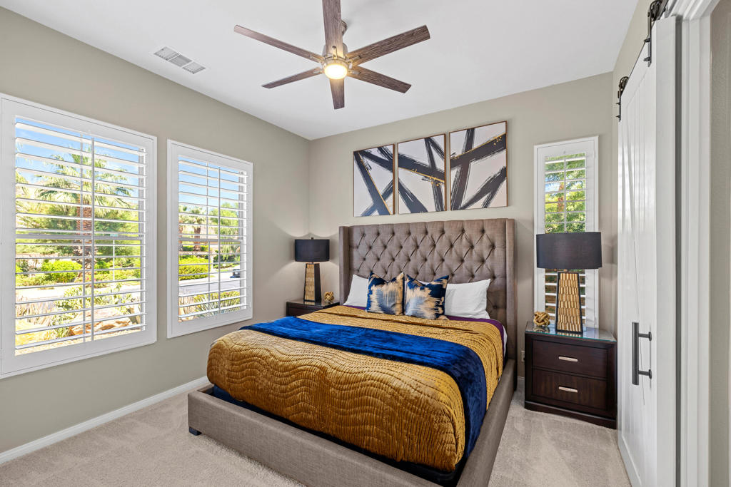 77939 Desert Drive Property Photo 13