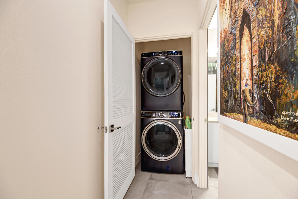 179 The Riv Property Photo 21