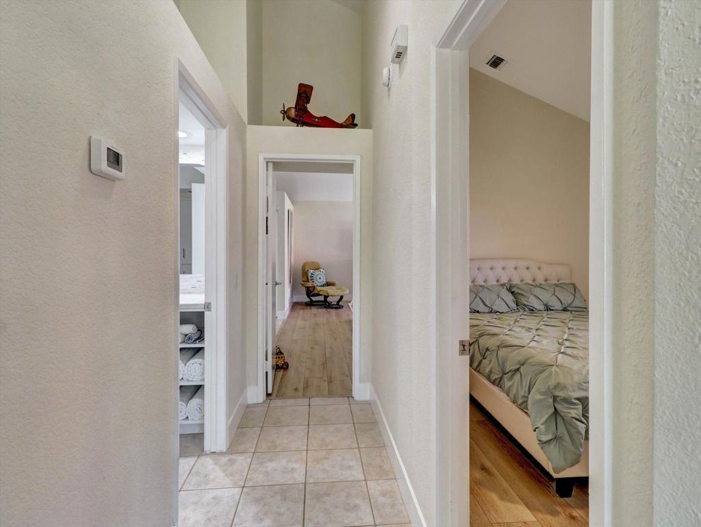 77897 Woodhaven Dr S Drive S Property Photo 22