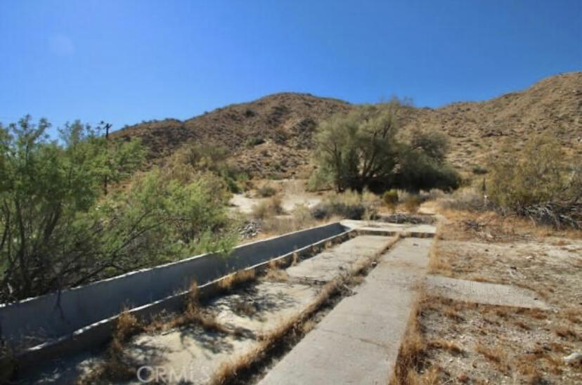 52073 Canyon Rd Road Property Photo 12