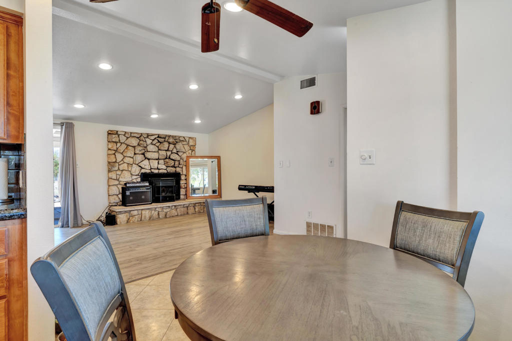 7504 Balsa Avenue Property Photo 3