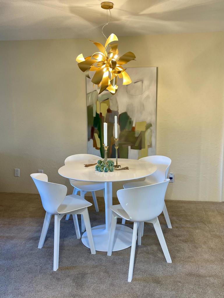 2822 N Auburn Court 210 Property Photo 10