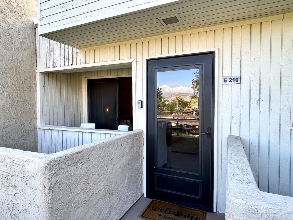 2822 N Auburn Court 210 Property Photo 20