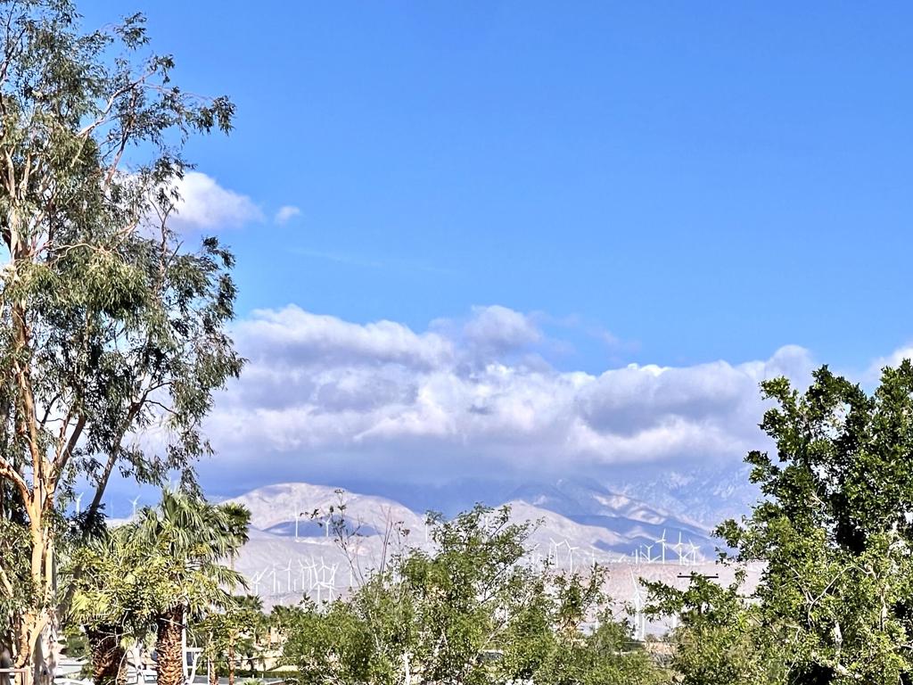 2822 N Auburn Court 210 Property Photo 26