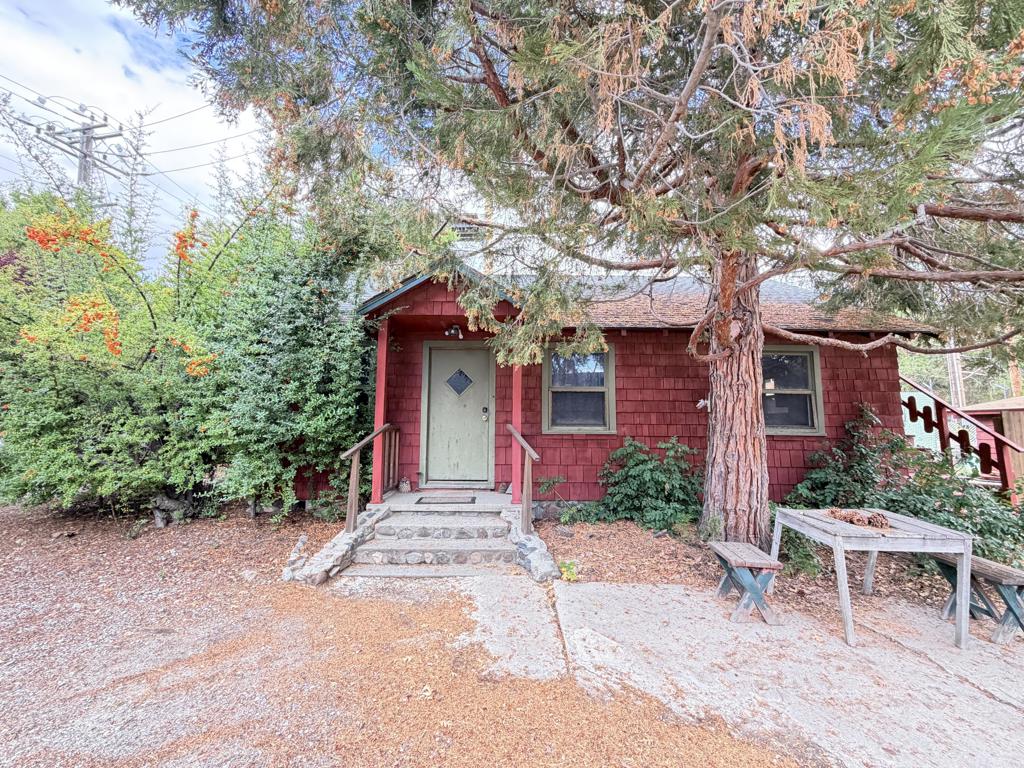54227 Pine Crest Property Photo 10