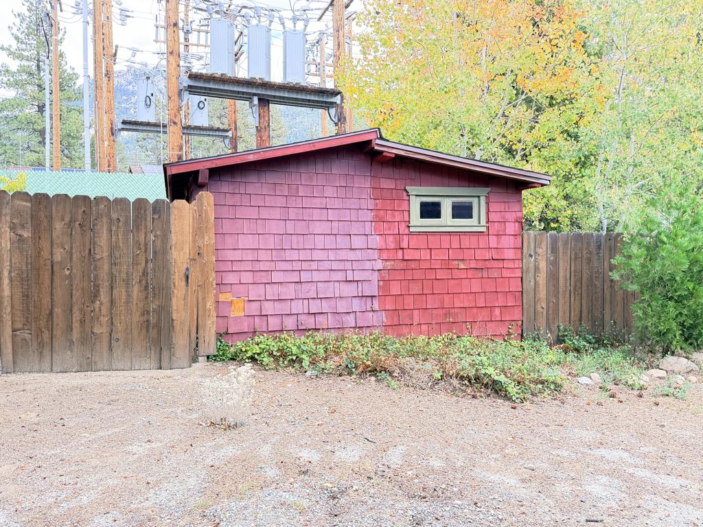 54227 Pine Crest Property Photo 22