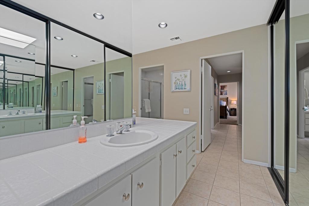 522 Desert West Drive Property Photo 32