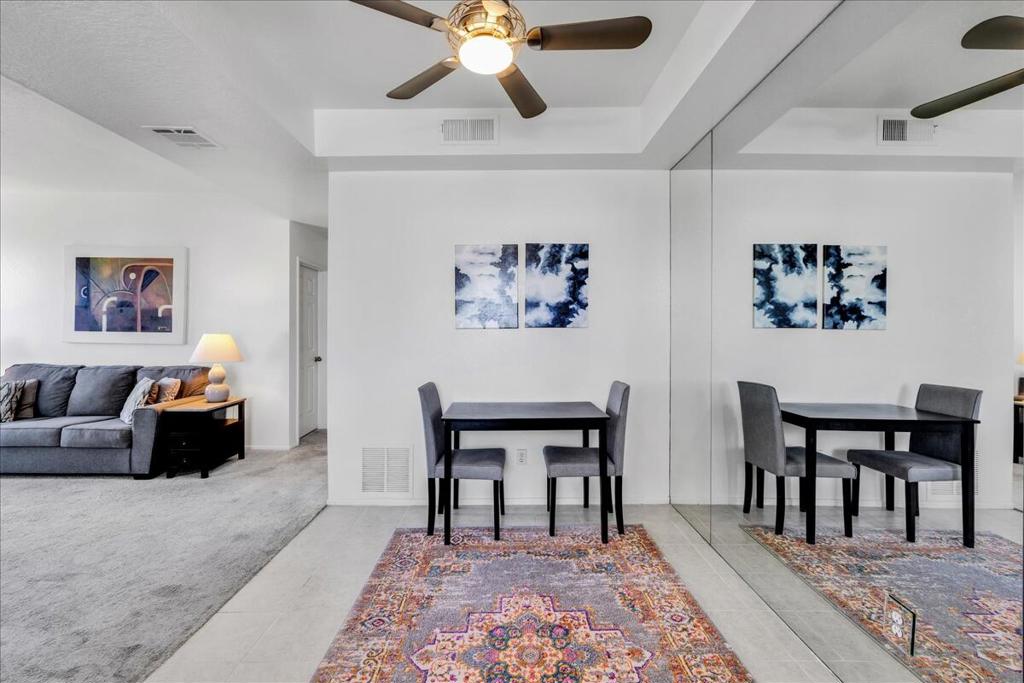 401 S El Cielo Road 114 Property Photo 6