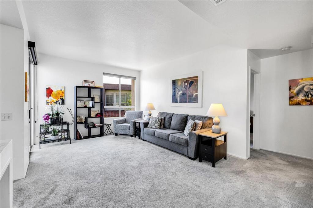 401 S El Cielo Road 114 Property Photo 11