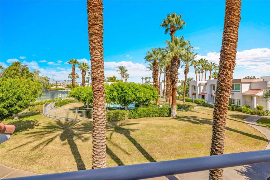 401 S El Cielo Road 114 Property Photo 25