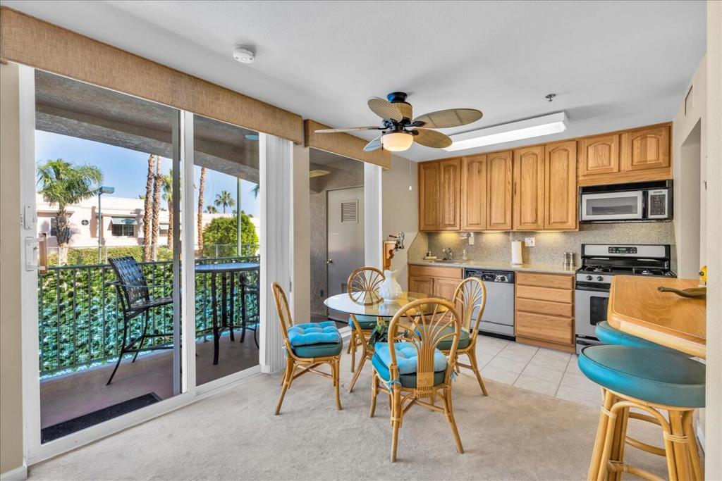 1555 N Chaparral Road 323 Property Photo 2