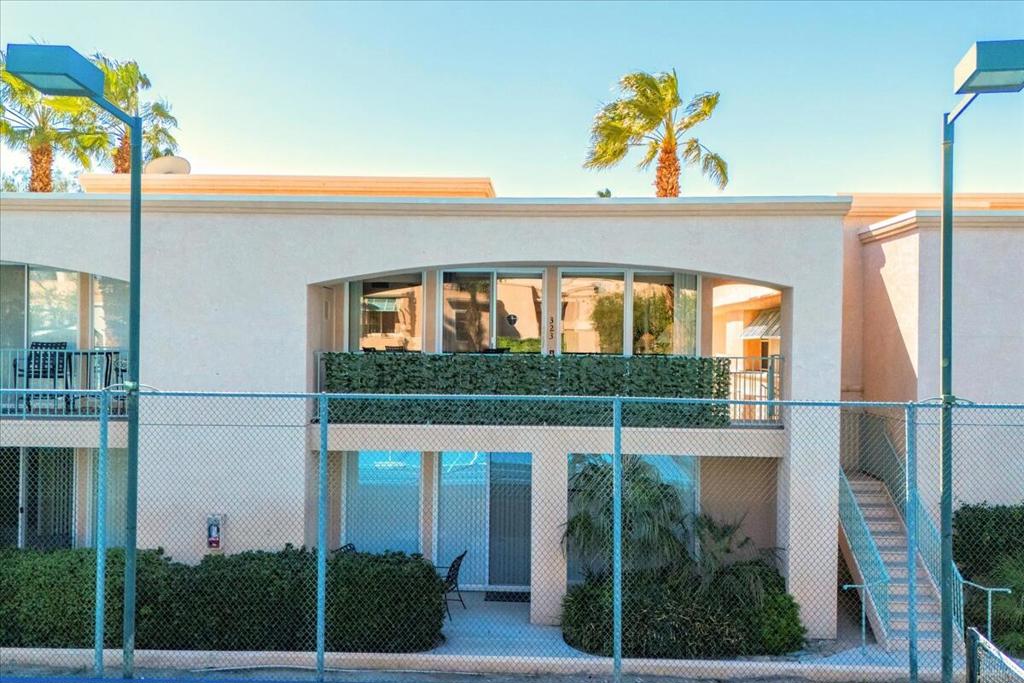 1555 N Chaparral Road 323 Property Photo 9