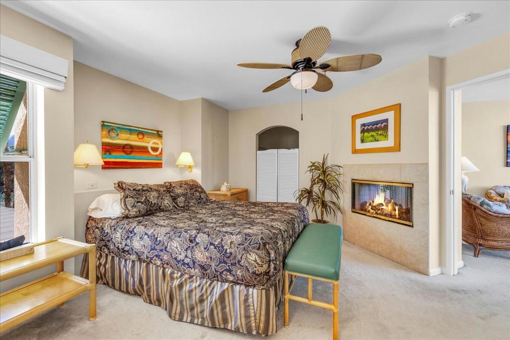 1555 N Chaparral Road 323 Property Photo 14