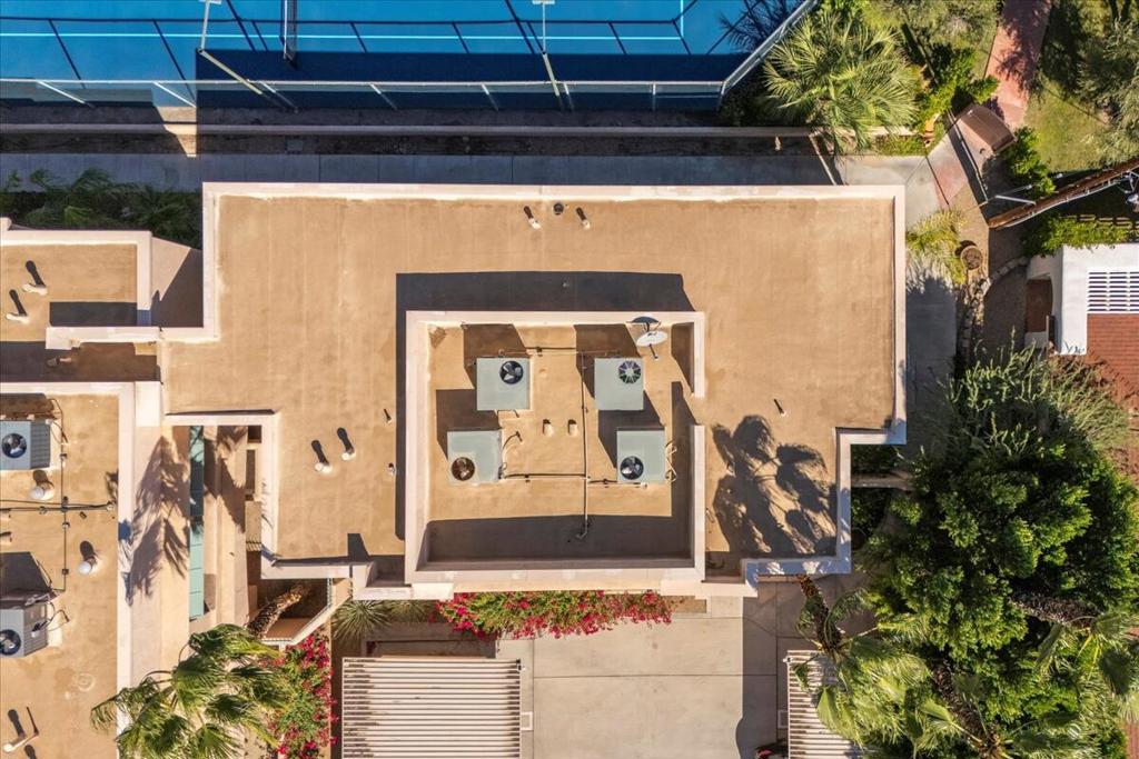 1555 N Chaparral Road 323 Property Photo 26