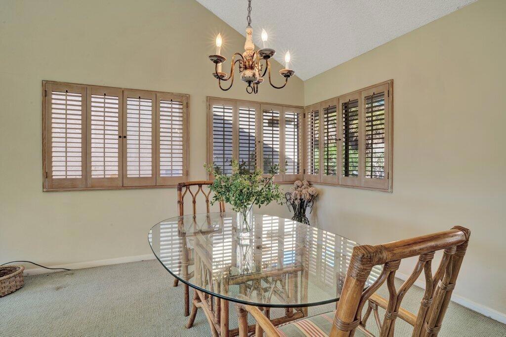 5 Acapulco Drive Drive Property Photo 9