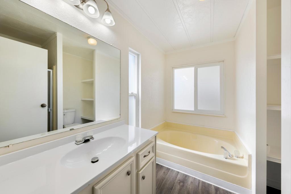 73450 Country Club Drive 125 Property Photo 12