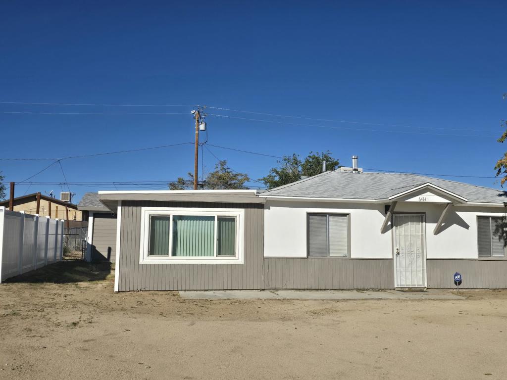 6414 Indio Avenue Property Photo 2