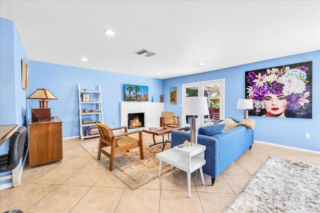 69295 Nilda Drive Property Photo 4