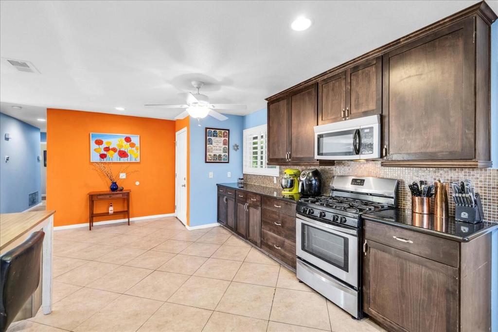 69295 Nilda Drive Property Photo 9