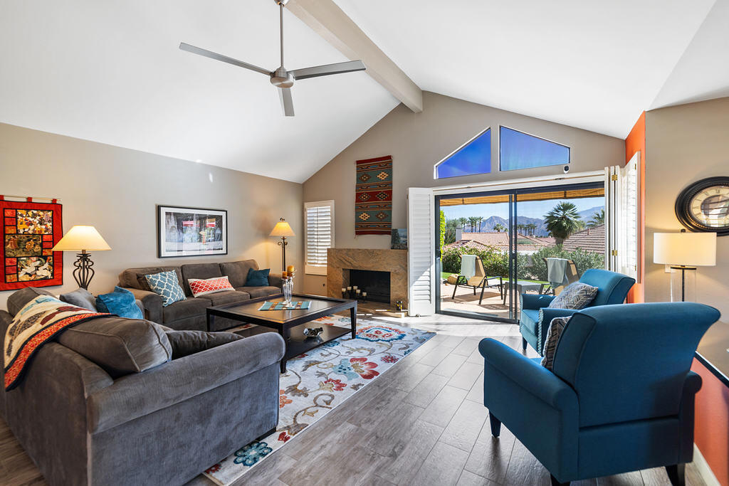 21 Las Cruces Lane Property Photo 1