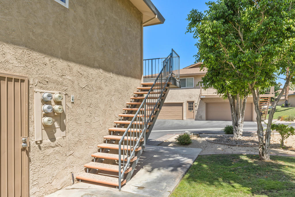 72629 Edgehill Drive 4 Property Photo 4