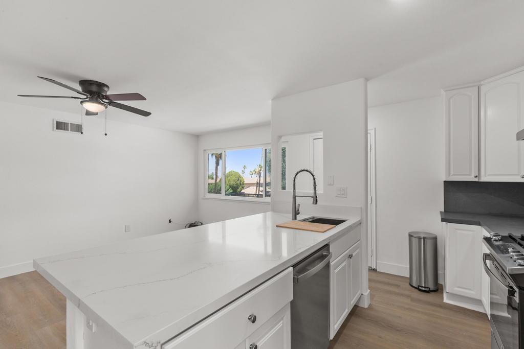 72629 Edgehill Drive 4 Property Photo 17