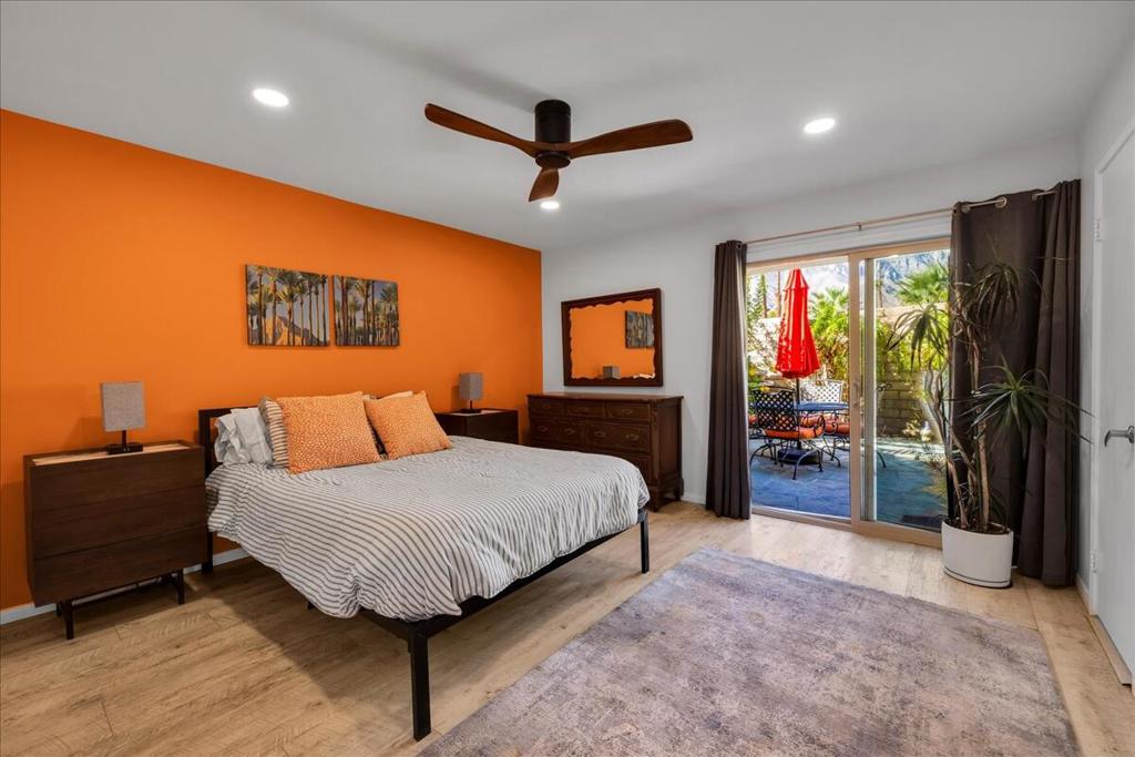 1491 Sunflower Circle N Property Photo 3