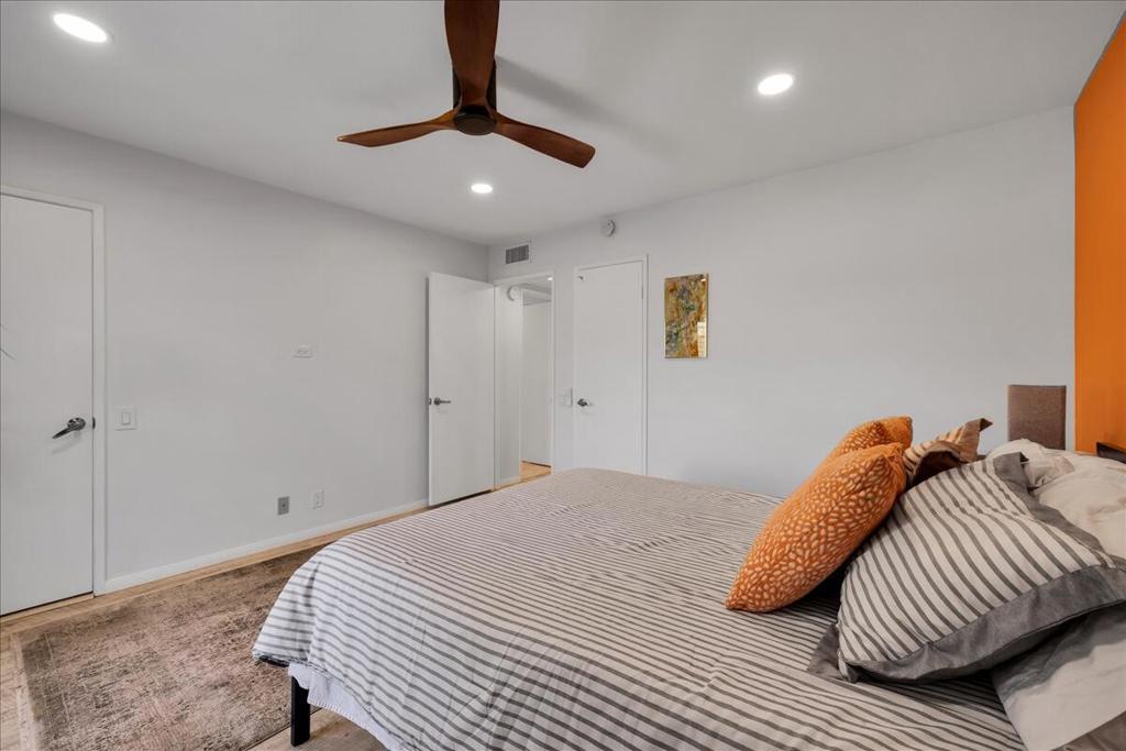 1491 Sunflower Circle N Property Photo 12